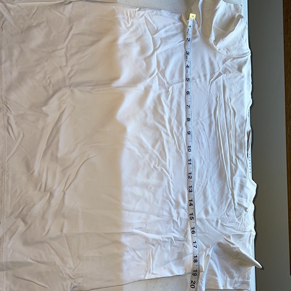 Croft &Barrow white silky  Tee Large - Picture 3 of 5